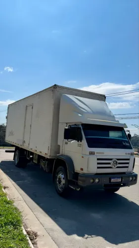 Caminhão Baú Volkswagen 13-180 2008