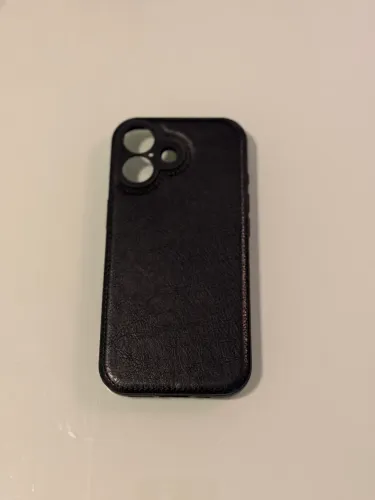 Capinha de couro iPhone 16