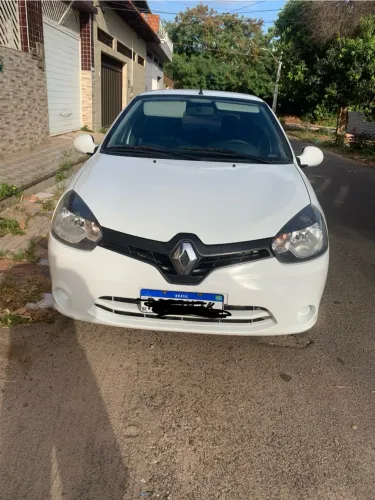 Vendo clio 15/16 completo. 34.500