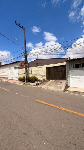 VENDO CASA À VENDA ANGELIM