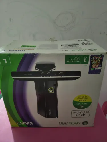 Xbox 360 slim com defeito