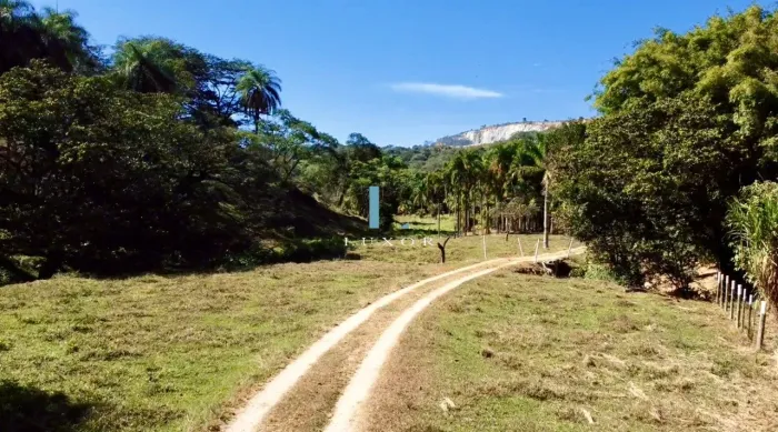 Área à venda em Betim - Estância do Sereno