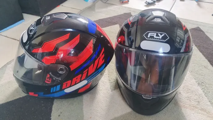 2 Capacete Fly 