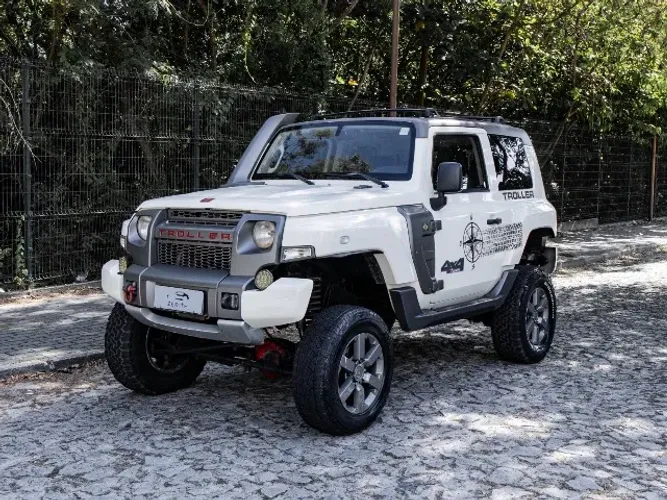 Troller T-4 4X4 3.2 20V TDI Cap. Rígida Diesel 2018
