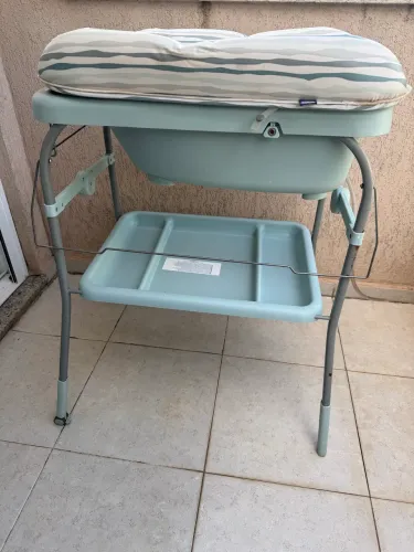 Banheira com suporte Marca Chicco