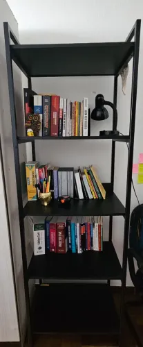 Estante de livros Italínea