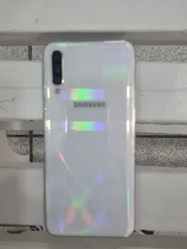 Celular ? samsung galaxi a 50 128 4 de ram