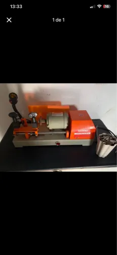 Máquina de fazer chave