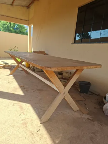 Mesa de cerejeira