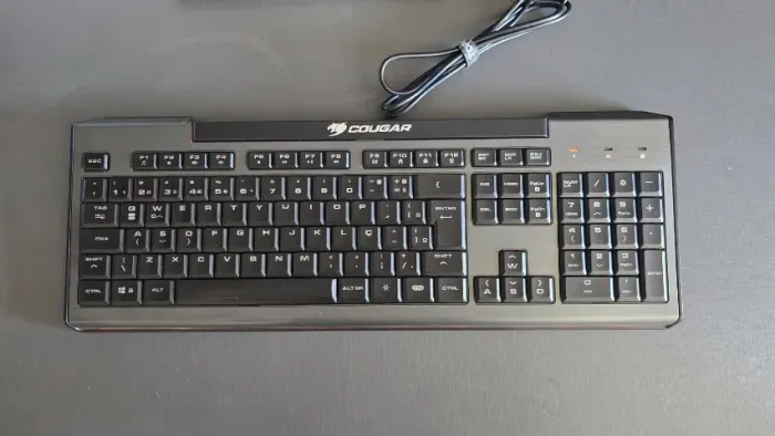 Teclado Gamer Cougar 200K - Switch de Tesoura (Scissor)