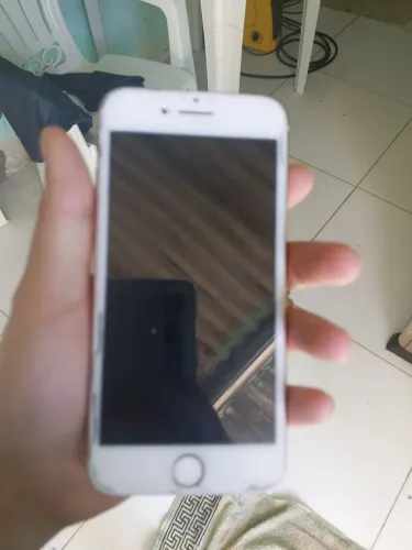 iPhone 8