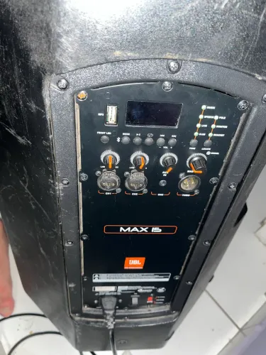 JBL MAX 15 caixa de som