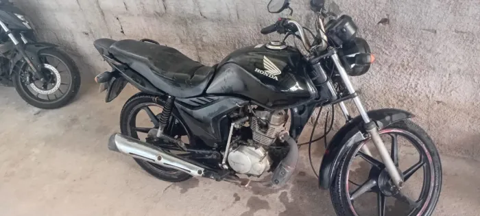 Honda CG 125 Fan 2010 - Econômica, Confiável e Pronta para Rodar!