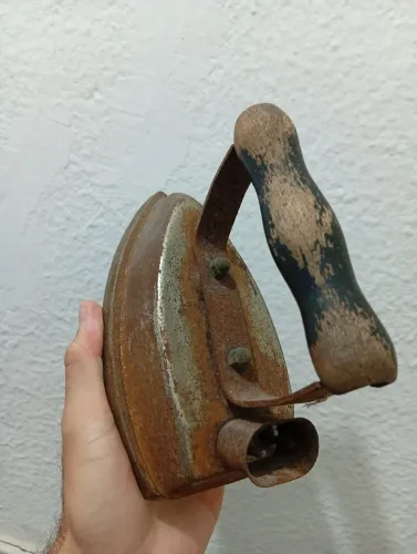 Ferro de passar para decoração 