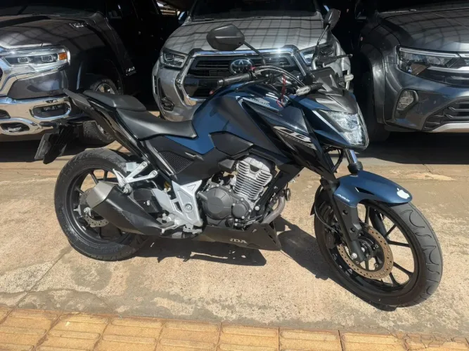 Honda Cb 300f twister abs 2025