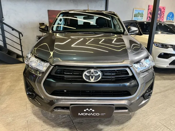 Toyota Hilux CD SR 4X4 2.8 TDI Diesel Aut. 2025