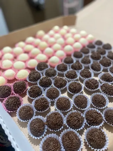 Docinhos pra festa R$60,00
