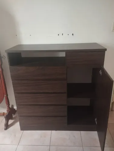 Cômoda multiuso em MDF cor tabaco