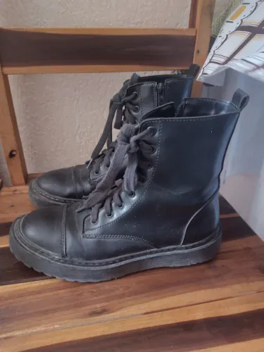 Bota Preta Unissex