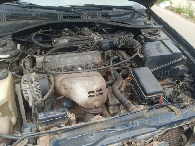 Vendo peças do Corolla 98 ou carro completo 