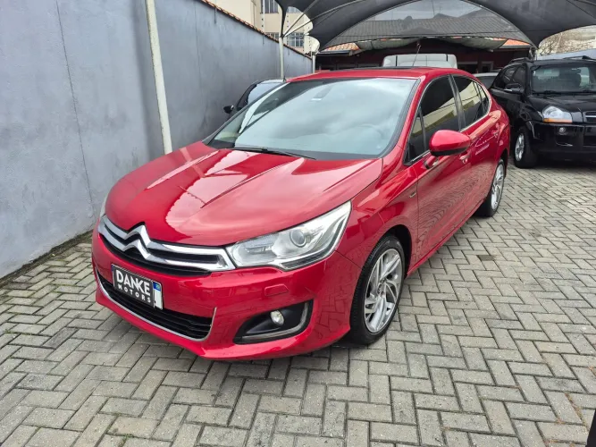 Citroen C4 Lounge Exclusive 1.6 Turbo 4P Aut. 2014