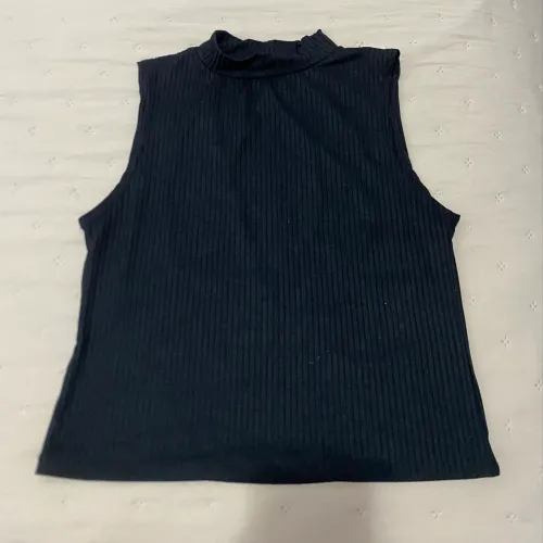 Blusa preta - Tamanho P - Nova