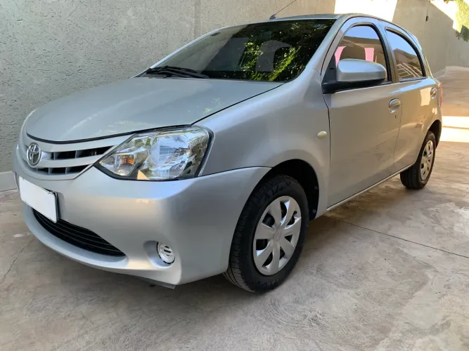 Toyota Etios XS 1.5 Flex 16V 5P Mec. 2016