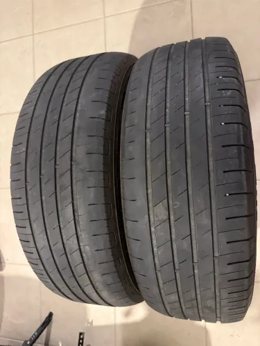 Par de pneus GOODYEAR WRANGLER TERRITORY 235/60/18