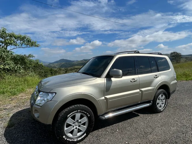 Mitsubishi Pajero Full GLS/gls/pkhpe 3.2 Dies.ti 5P 2008