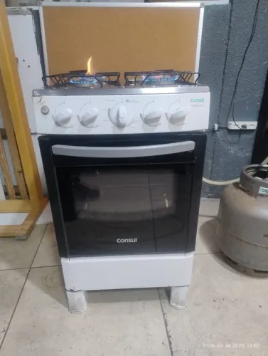 FOGÃO 4 BOCAS