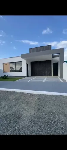 Casa em Condomínio no Aracagy