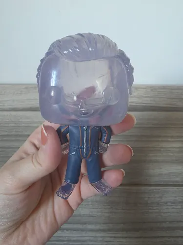 funko pop translúcido the boys com caixa