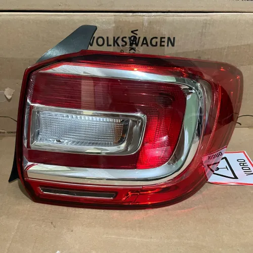 Lanterna Renault Logan 2015/25 ORIGINAL 