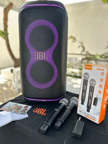 JBL PARTYBOX 120 COM GARANTIA+ 2 MICROFONES SEM FIO PROFISSIONAL