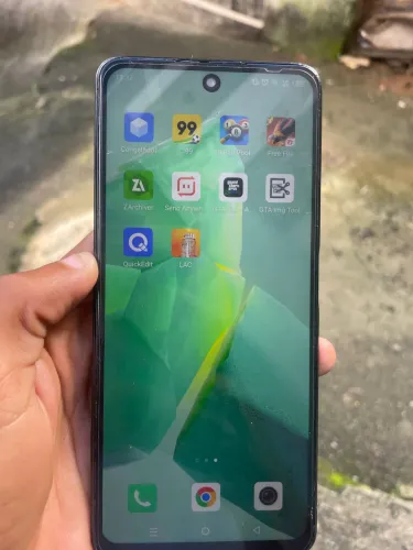 VENDO INFINIX HOT 30