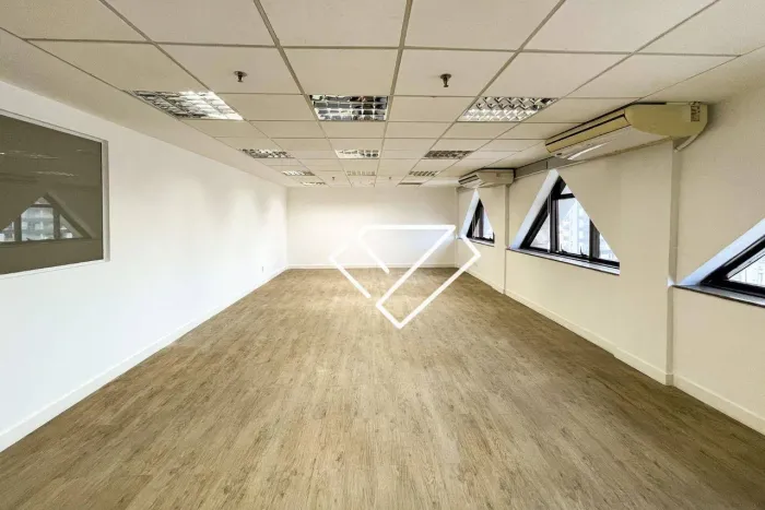 Conjunto para alugar, 158 m² por R$ 80.567,52/mês - Leblon - Rio de Janeiro/RJ