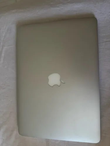 MacBook