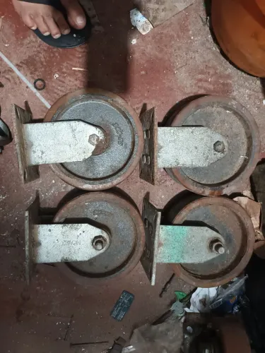 Rodaria com rolameto industrial para carrinho on