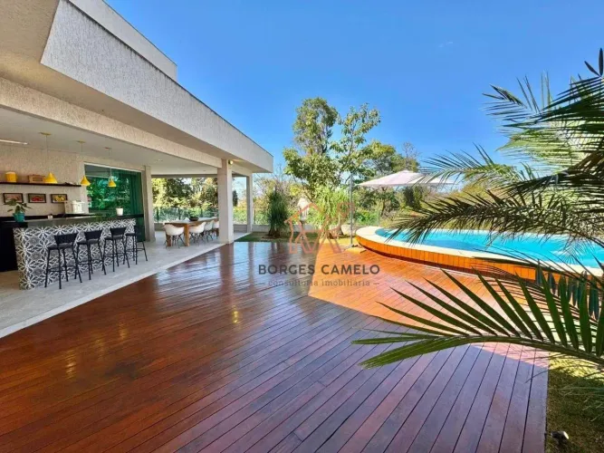 Casa com 4 quartos à venda, 480 m² por R$ 4.200.000 - Portal do Sol - Contagem/MG