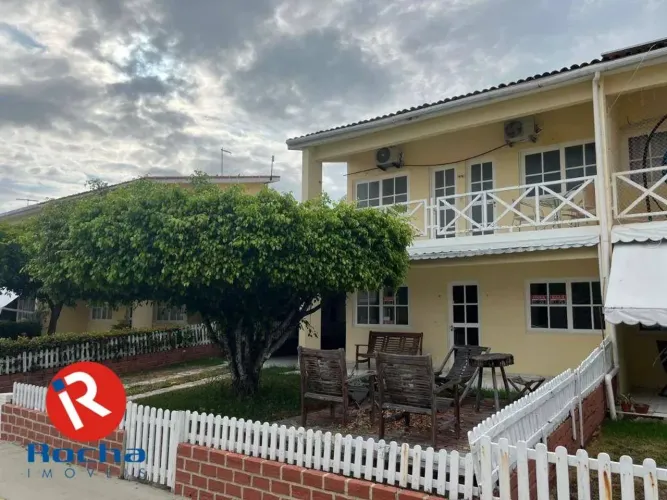 Casa à Venda em Condomínio Beira Mar na Praia de Maria Farinha R$850.000