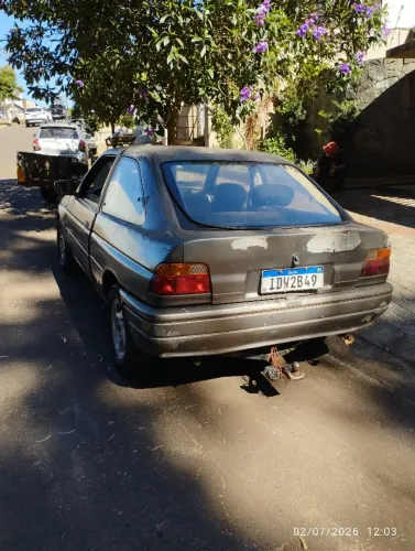 Ford Escort GL 1.6i / 1.6 (álcool) 1995