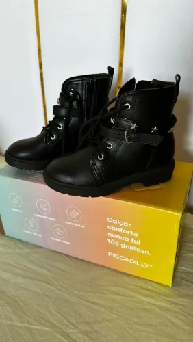 Bota infantil tamanho 27