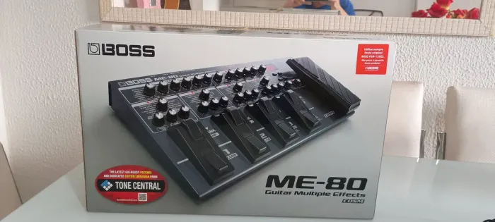 Pedaleira Boss me 80