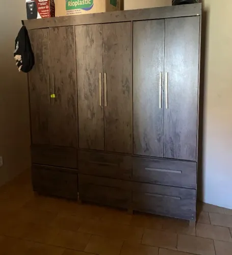 Guarda Roupa