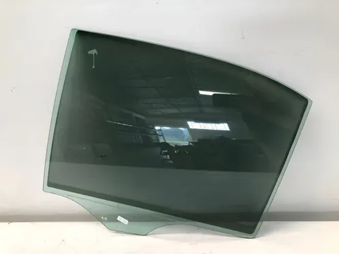 Vidro Porta Traseiro Esquerdo Mercedes C180 2007 2014