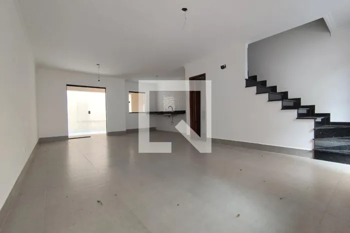 Casa à Venda - Santana, 3 Quartos, 110 m2