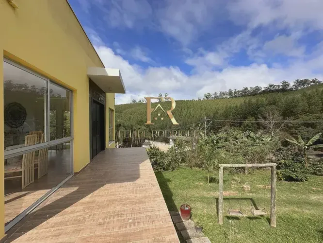 Chácara à Venda no Residencial Villagio Monte Verde em Guararema - SP