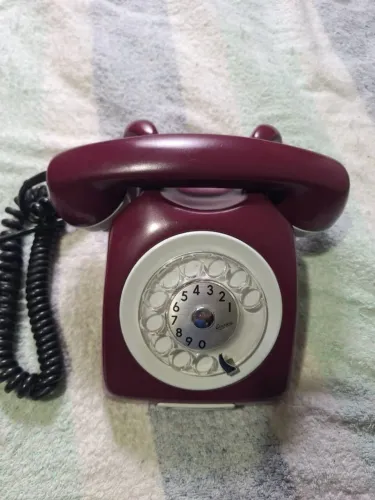 Telefone Ericsson antigo novo na caixa