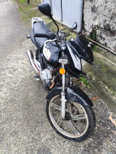 Vendo Suzuki gsr 125s 2013