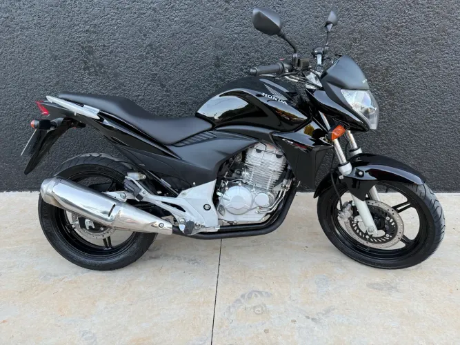 Cb 300 Super Conservada 2013/14